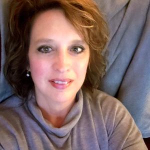 Meet your Posher, Vicki